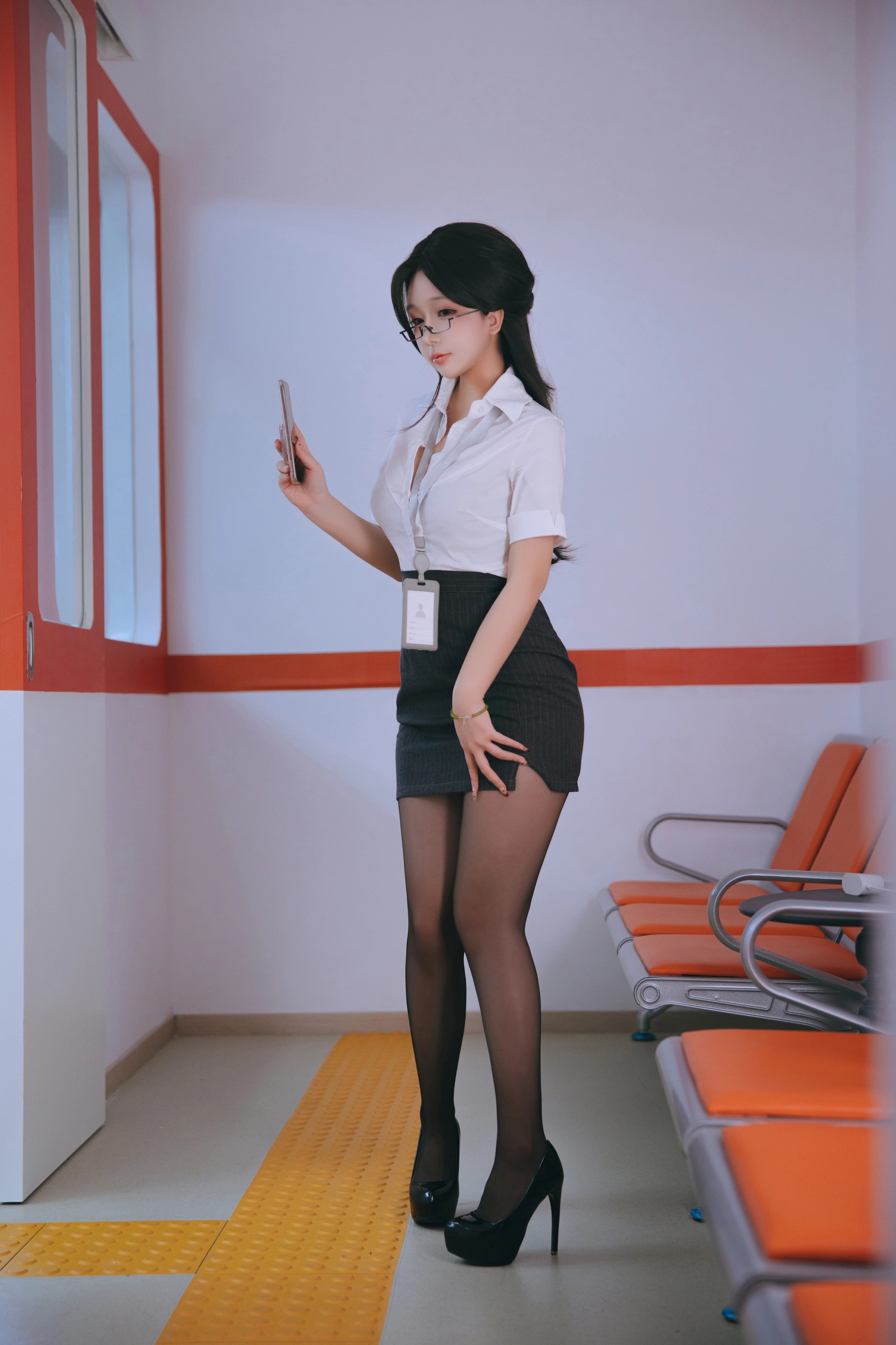 日奈娇 (樱井小莜) - NO.163 地铁OL 1