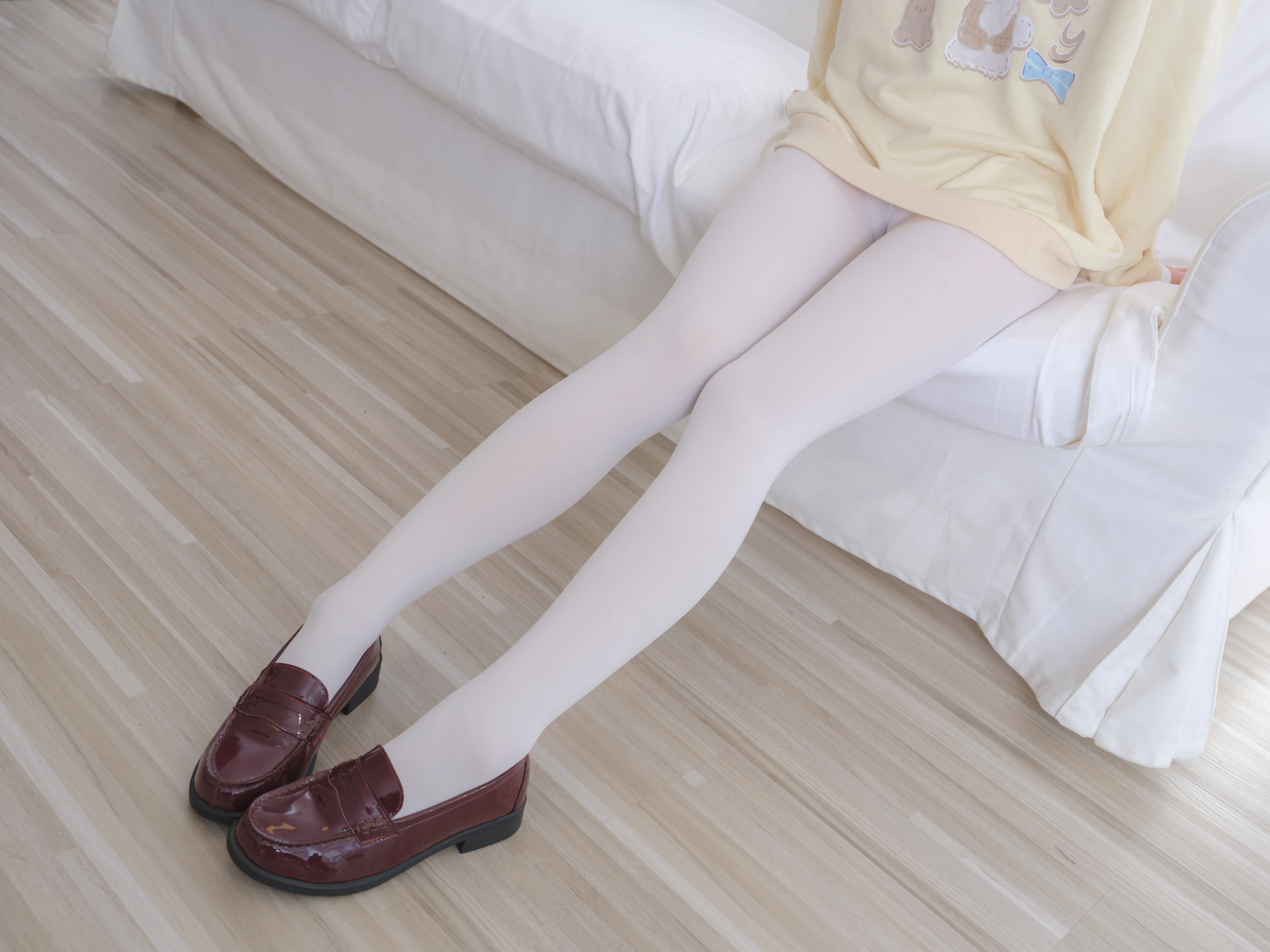 森萝财团 雨云 04E4K [108P 1V] 3